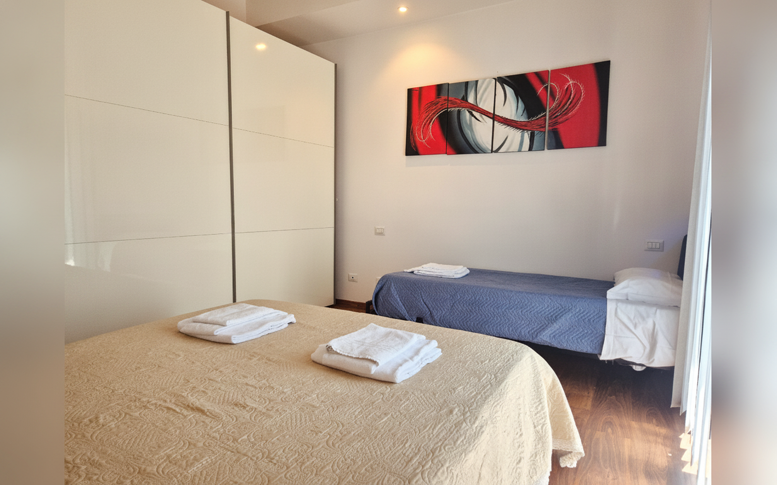Reggio Emilia Central Design Apartment, Reggio Emilia